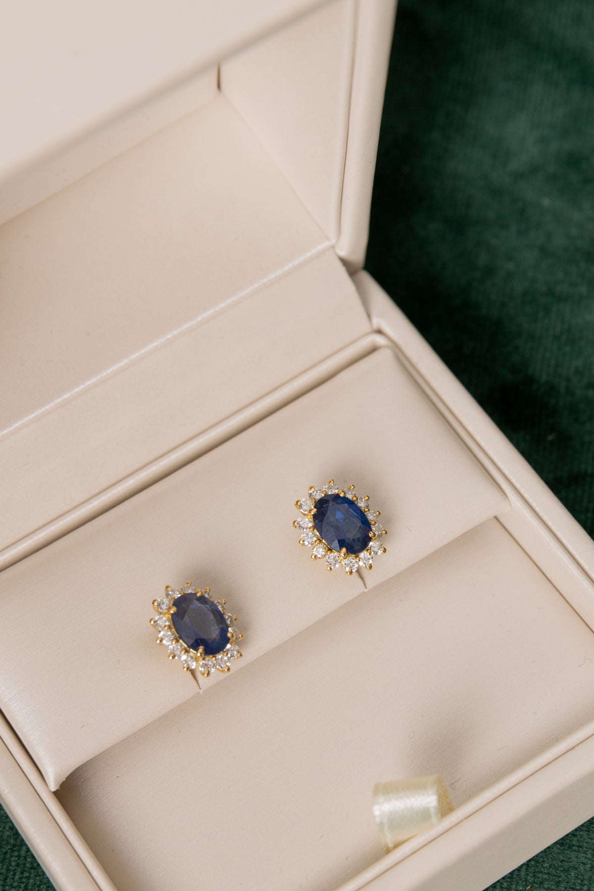 Rosetas de Zafiro y Diamantes