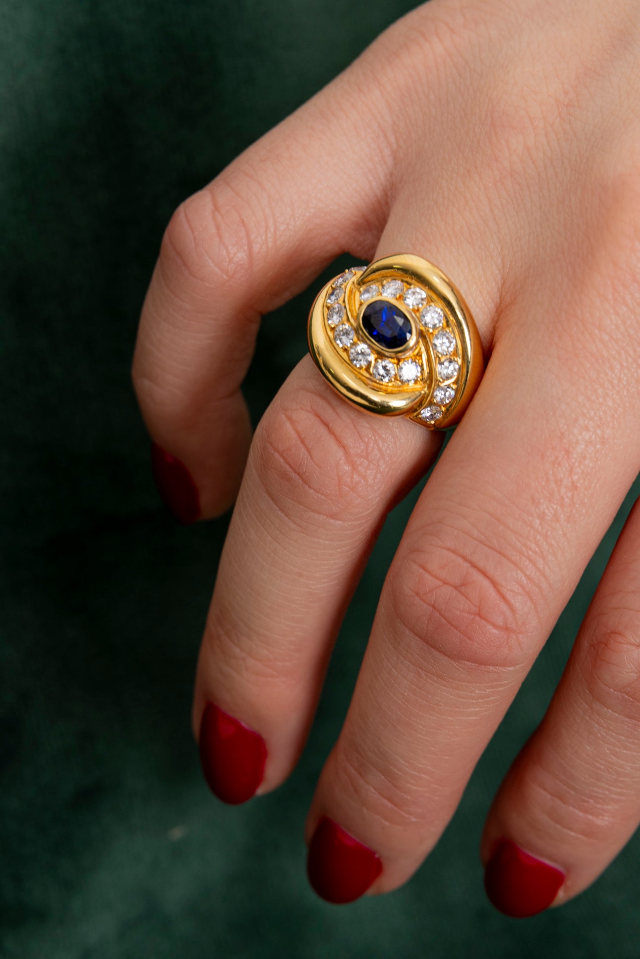 Sortija Vintage de Zafiro y Diamantes