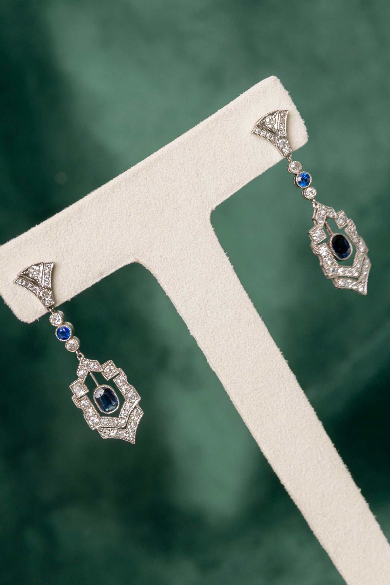 Pendientes Art Dèco de Zafiro y Diamantes