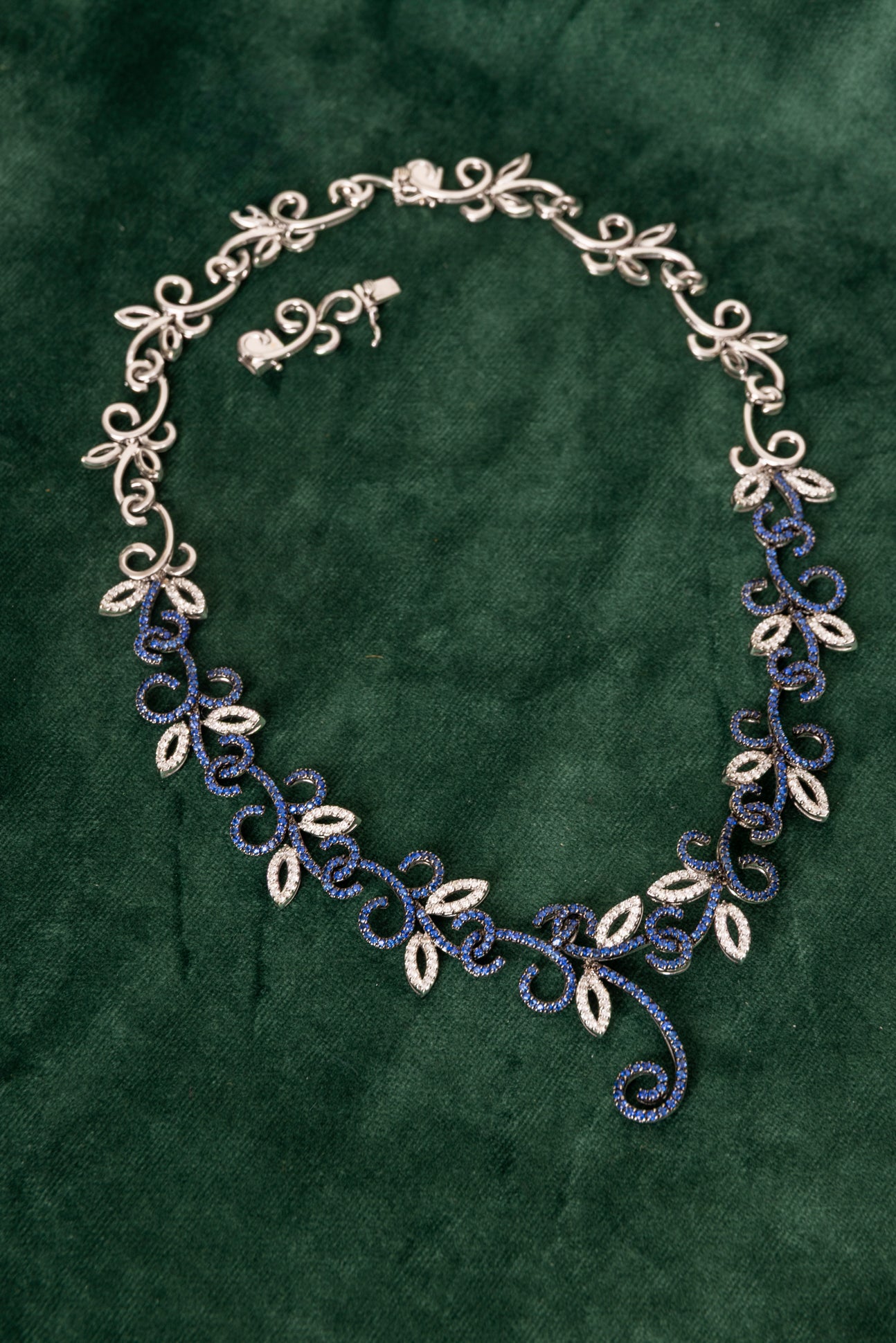 Gargantilla de Zafiros y Diamantes