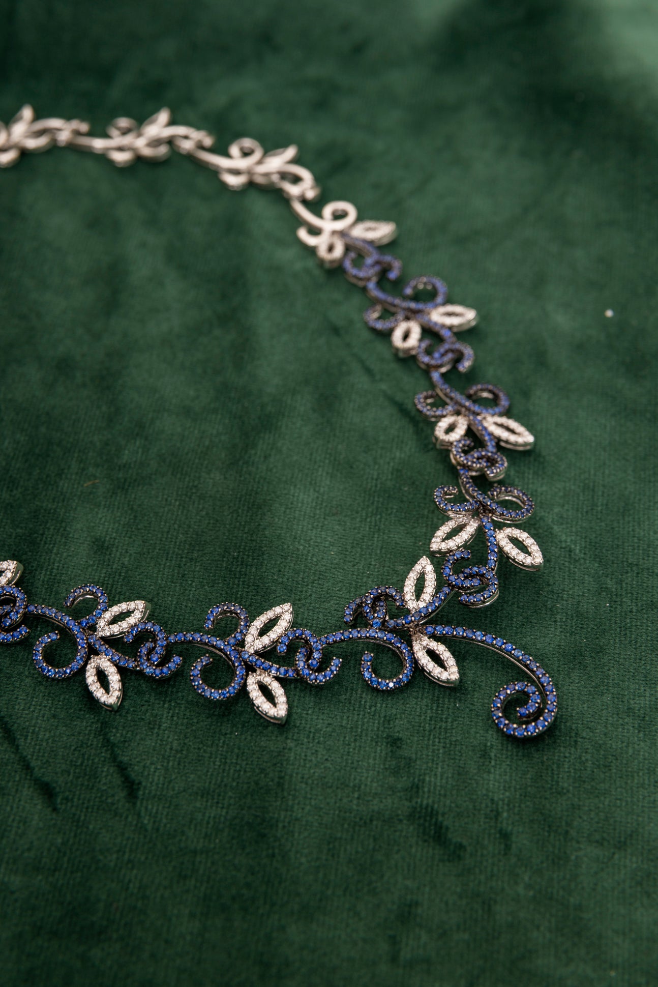 Gargantilla de Zafiros y Diamantes