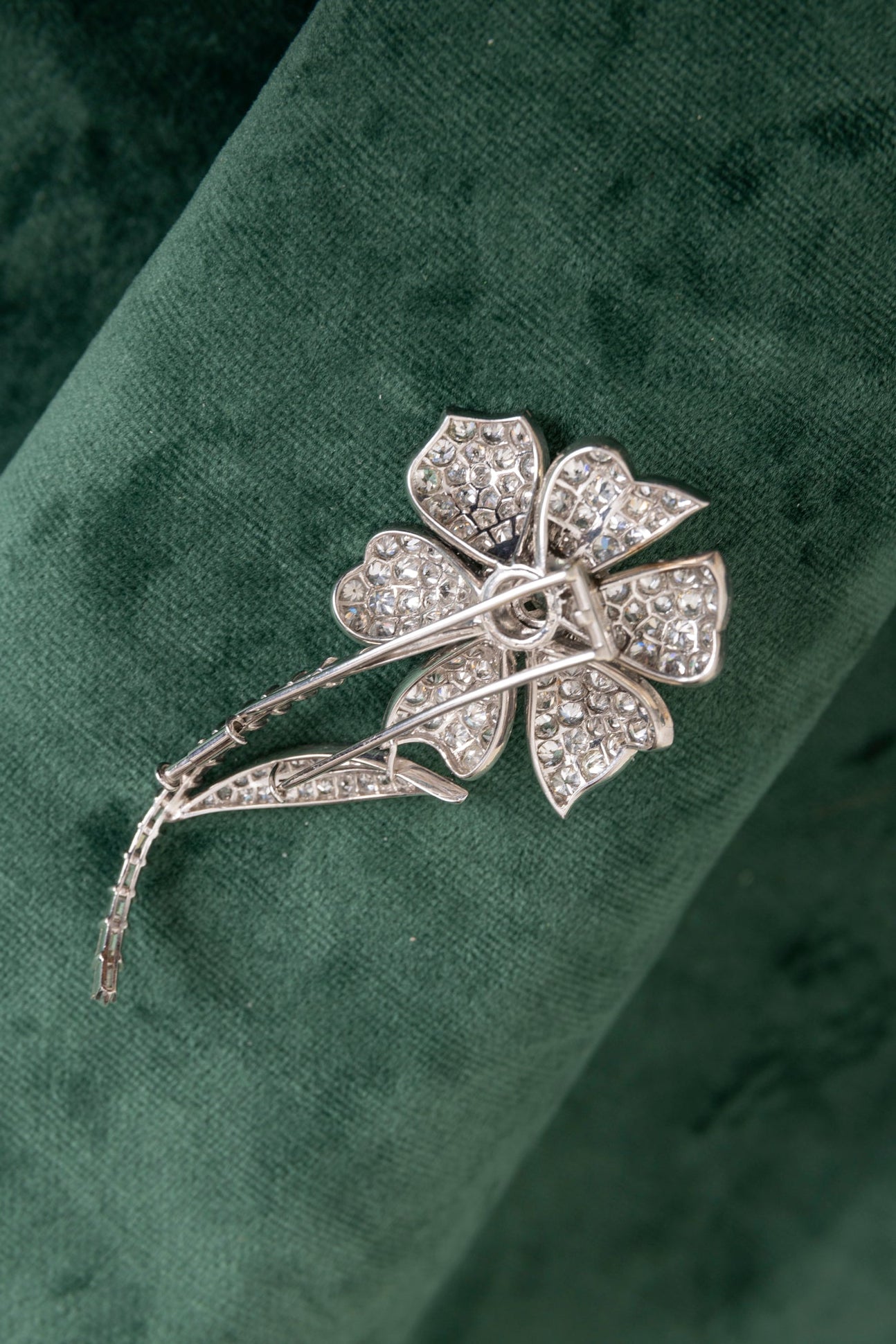 Broche Flor de Diamantes