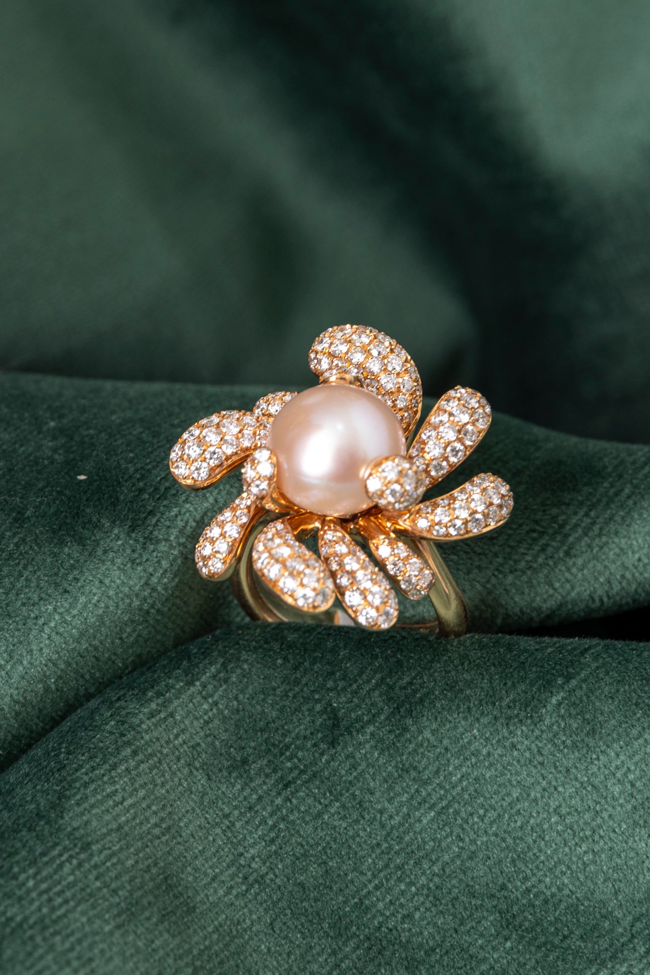 Sortija "Daisy" de Perla y Diamantes