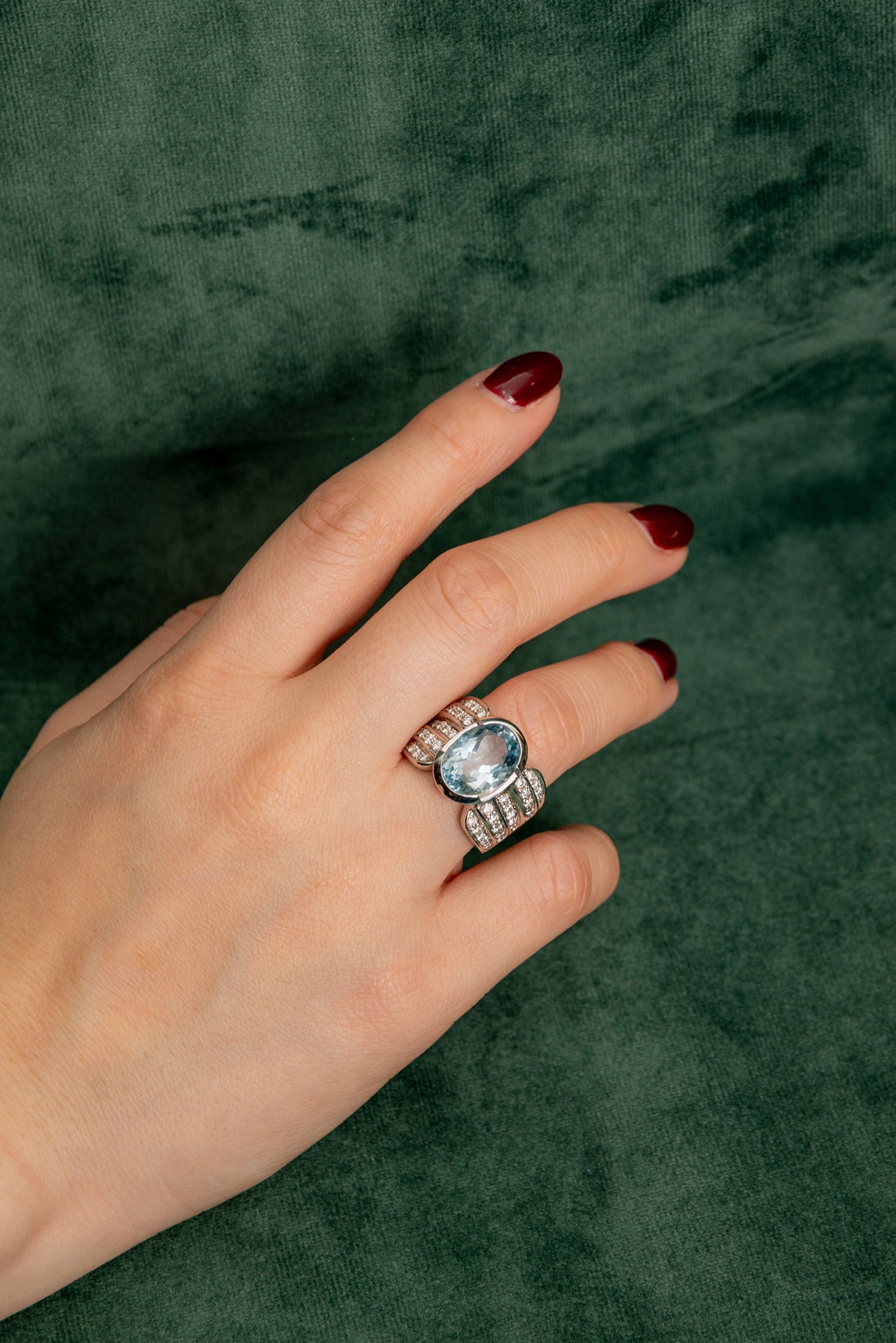 Sortija de Aguamarina y Diamantes