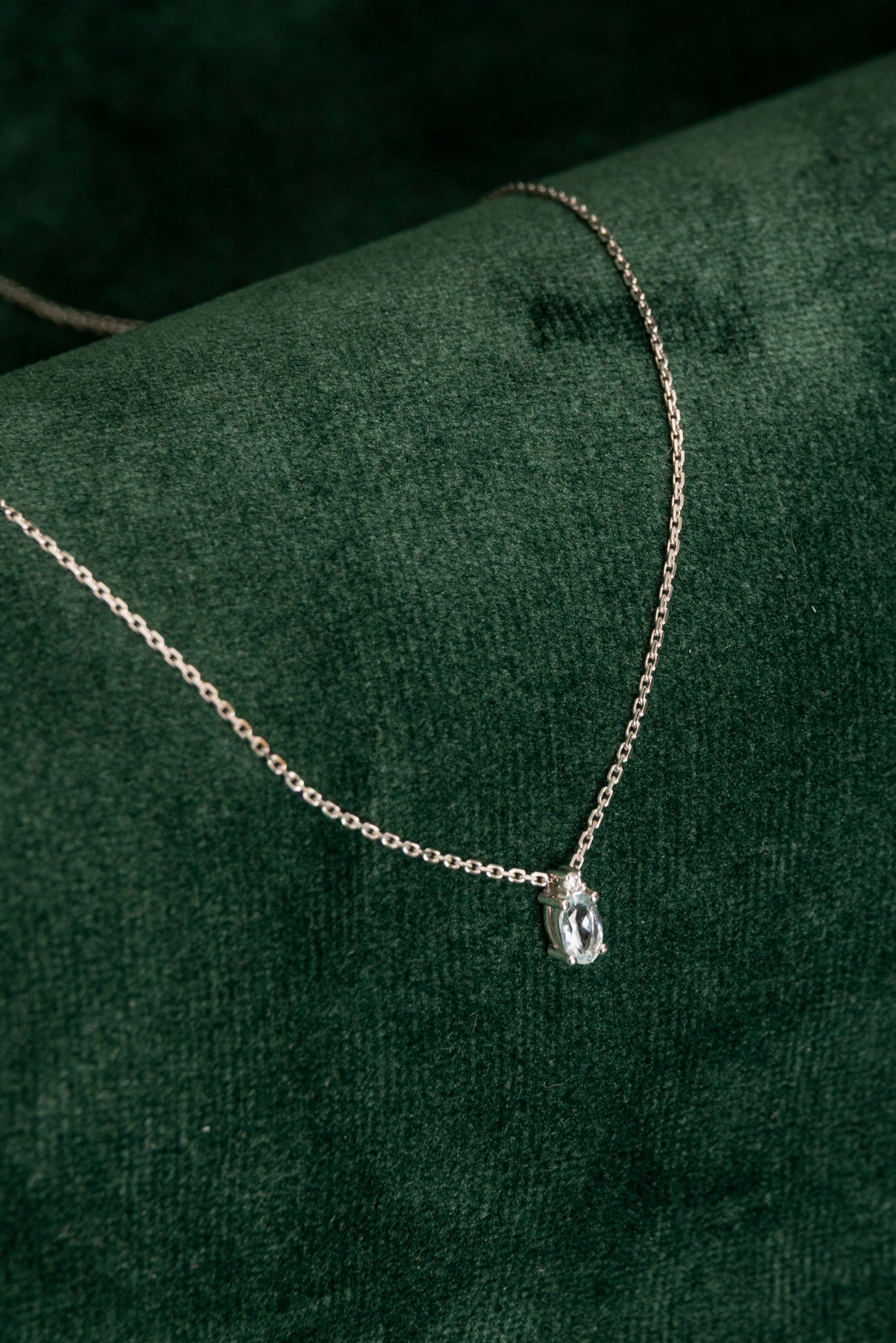 Colgante de Aguamarina y Diamantes