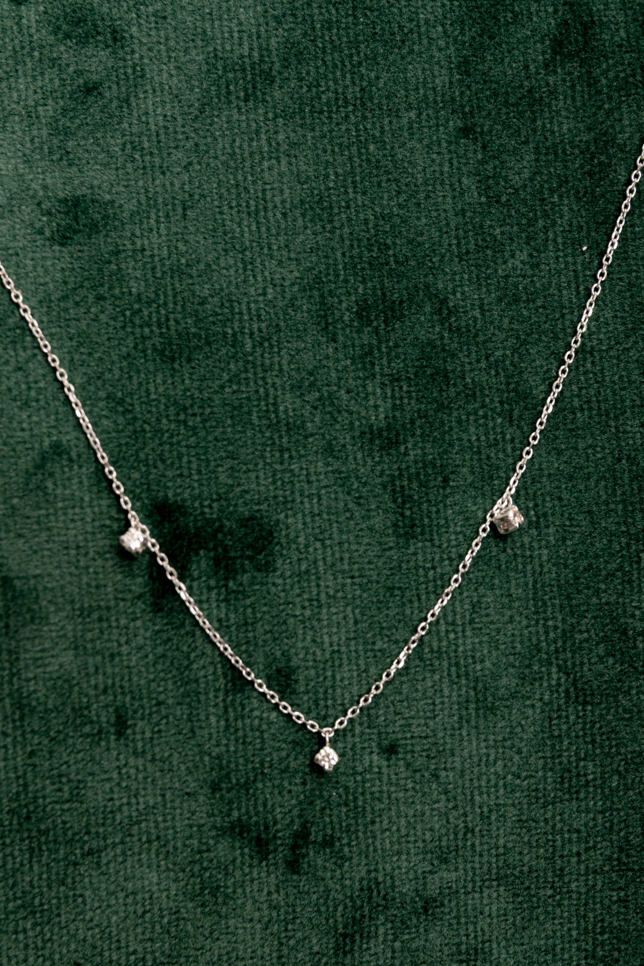 Cadena con colgantes de Diamantes