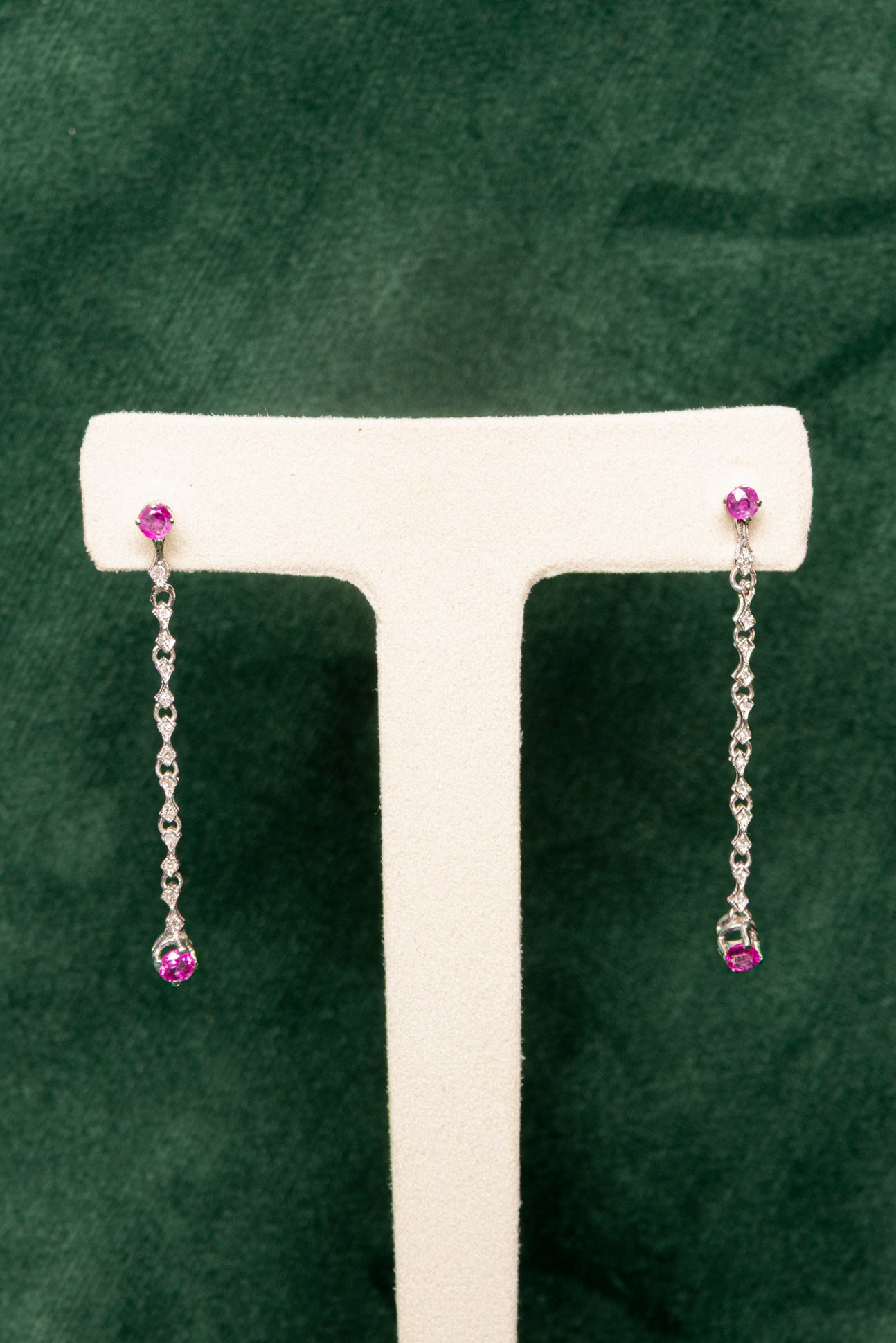 Pendentes largos de Zafiro Rosa y Diamantes