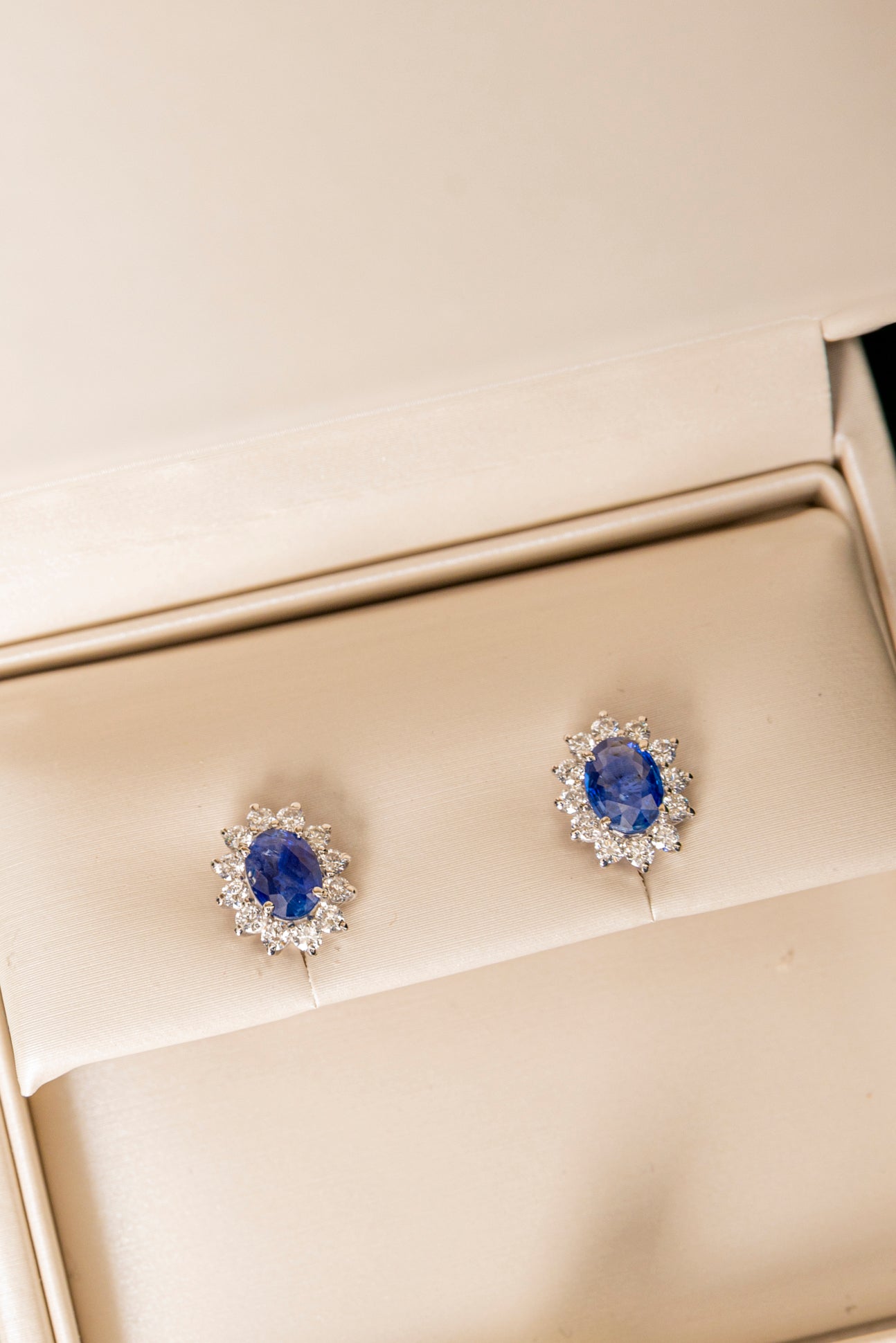 Pendientes Rosetas de Zafiro y Diamantes