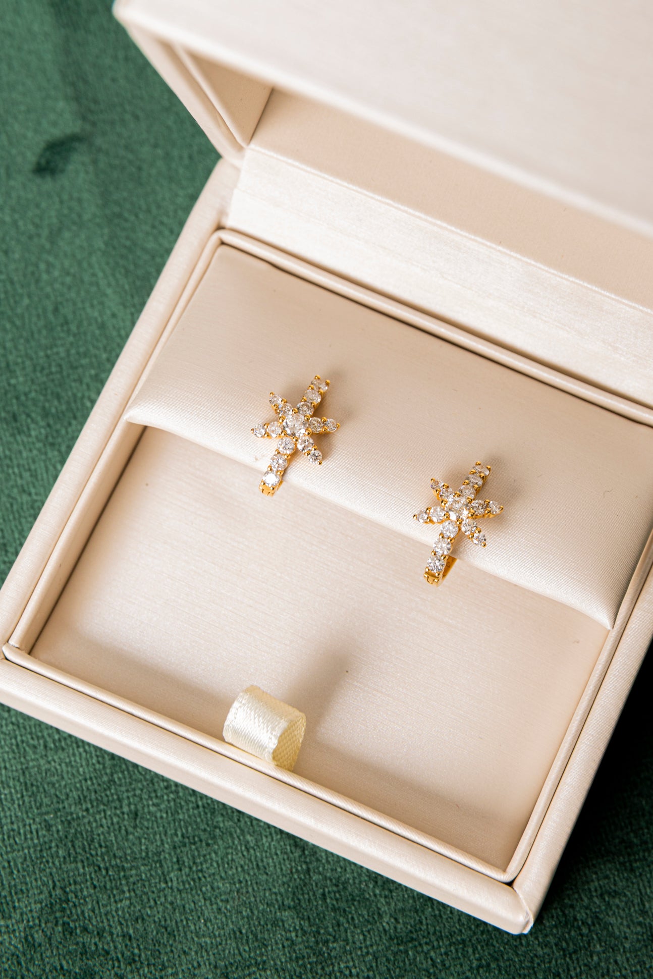 Aros Estrellas de Diamantes