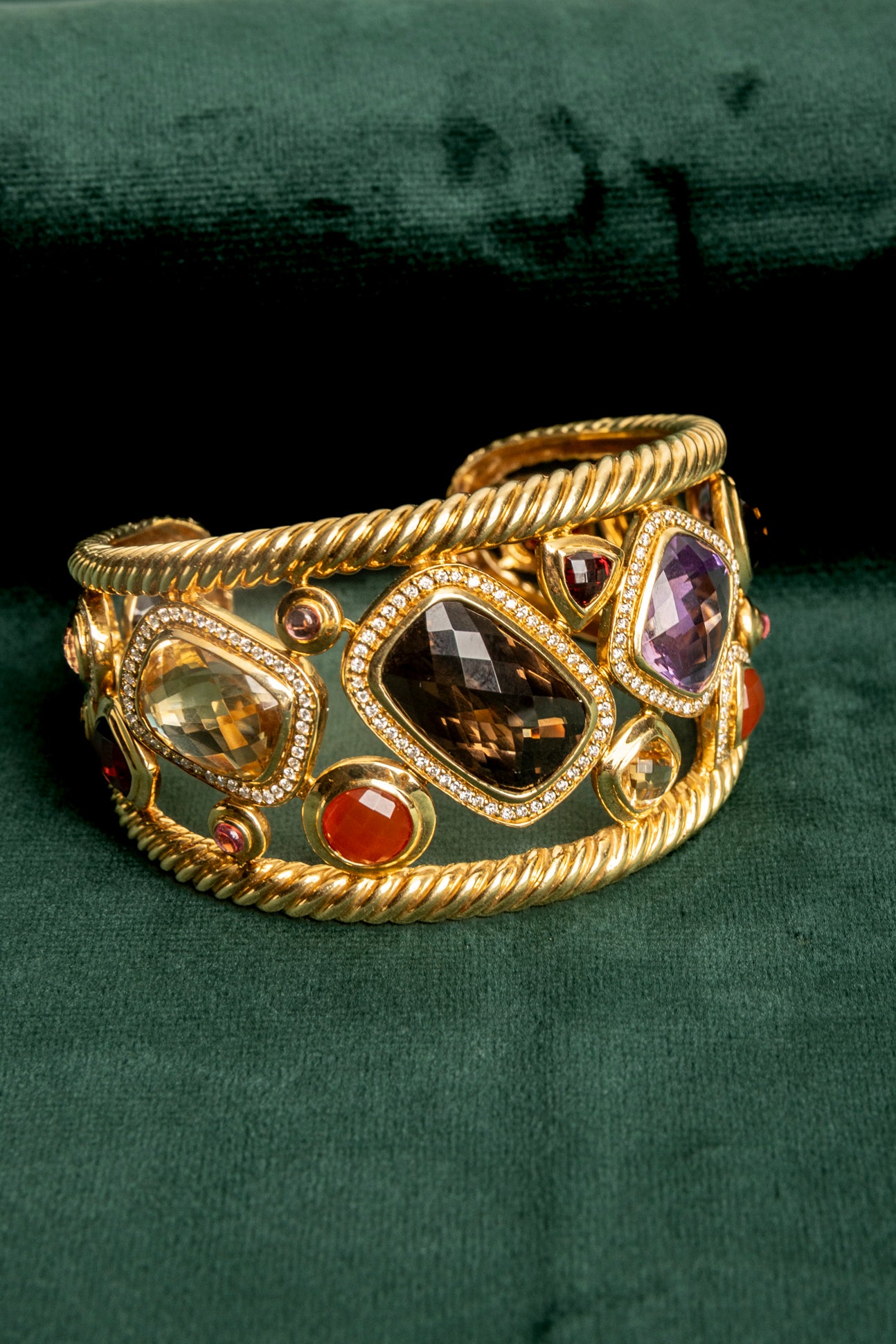 Pulsera Vintage con Diamantes y Piedras de Color