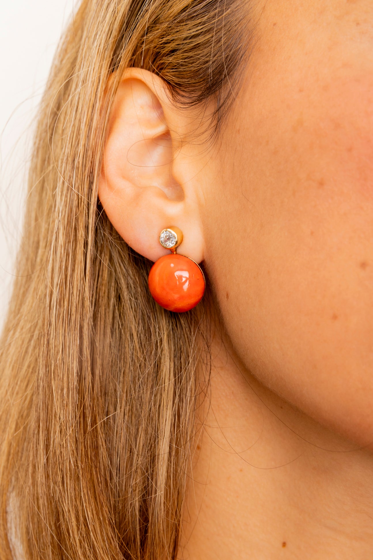 Pendientes Vintage de Coral y Diamantes