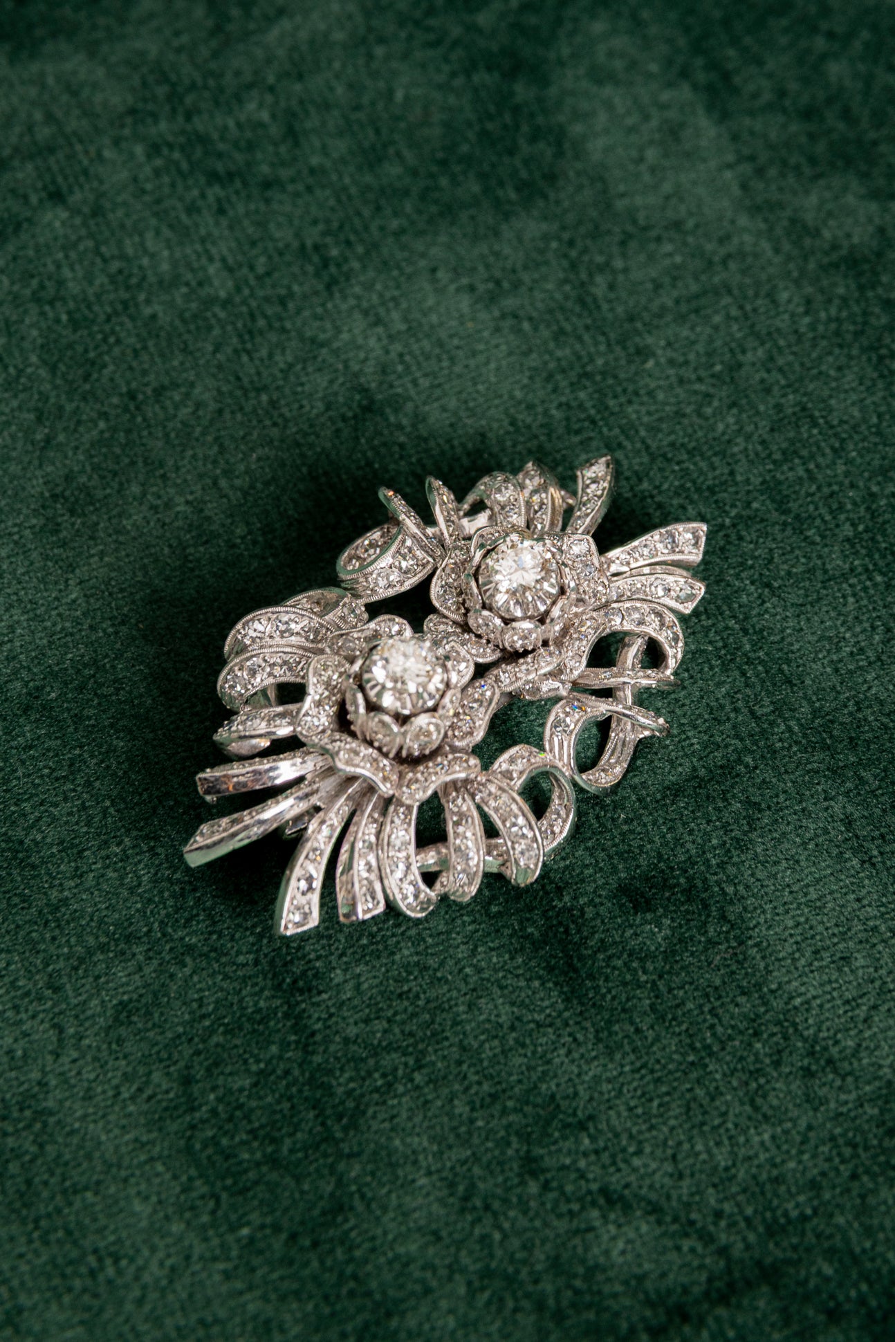 Broche Vintage Rosetones de Diamantes