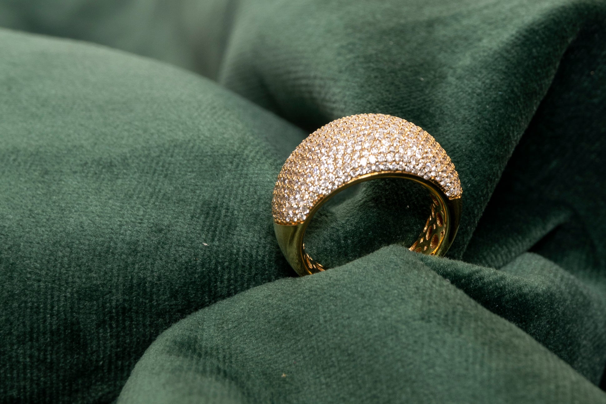 Sortija Cintillo de Diamantes.