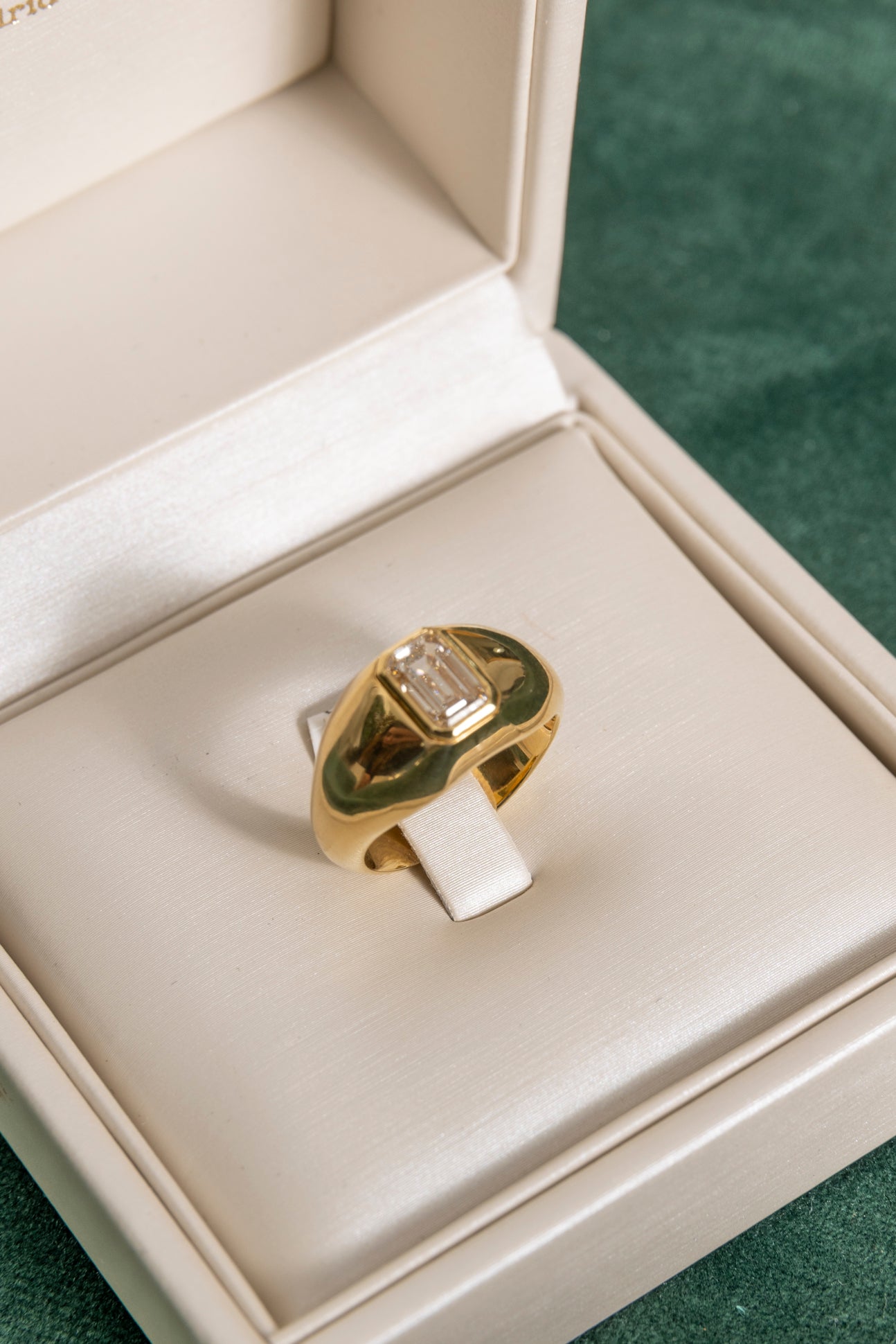 Sortija Sello de Diamnate