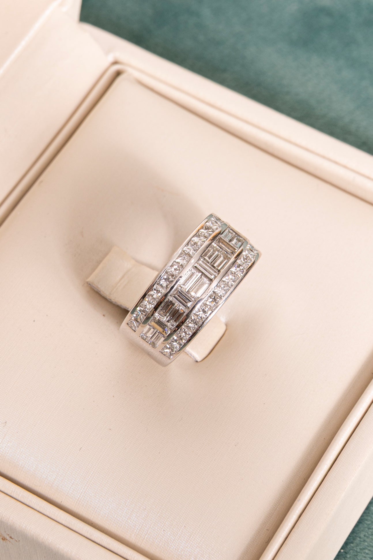 Sortija de Diamantes