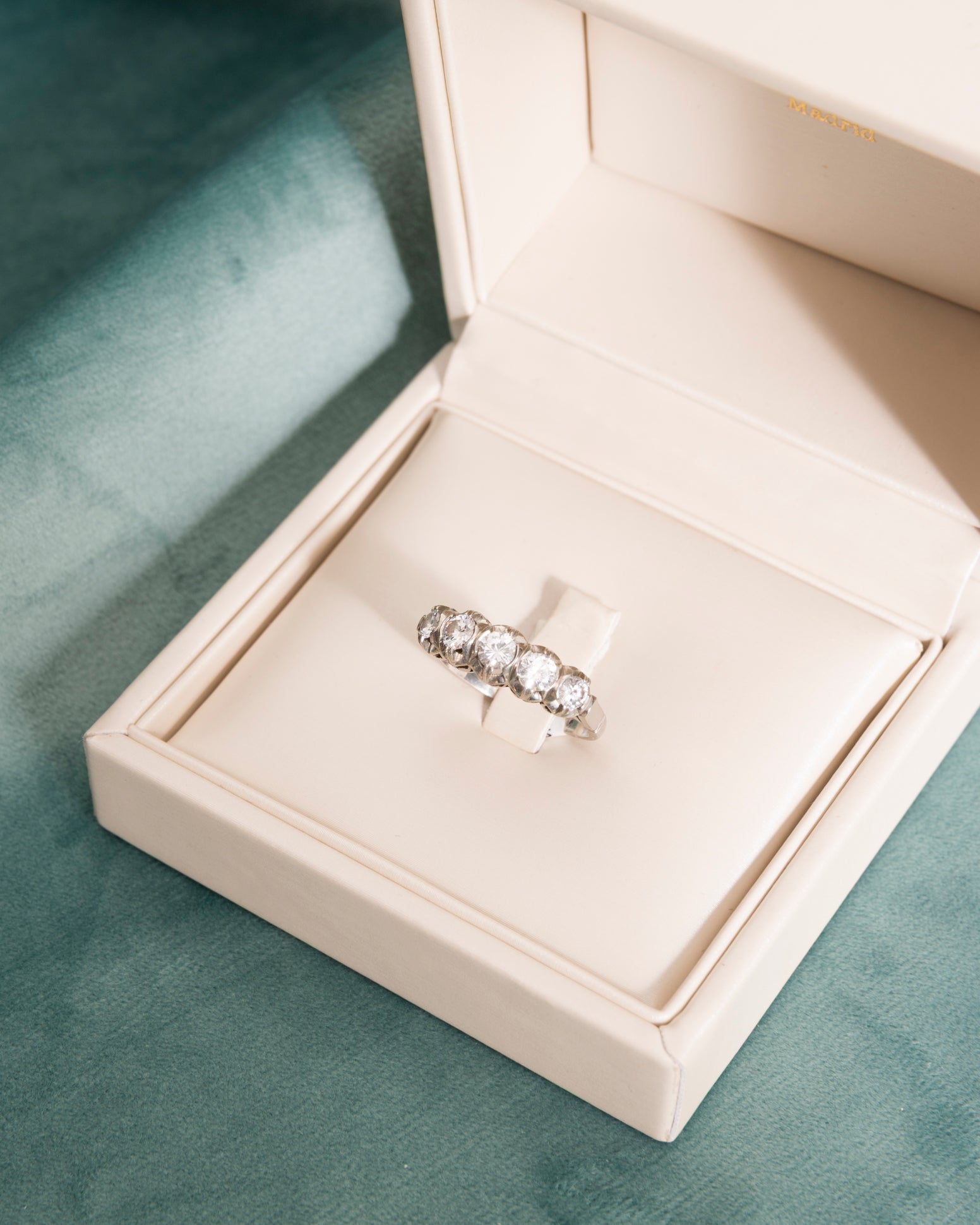 Cintillo Antiguo de Diamantes x